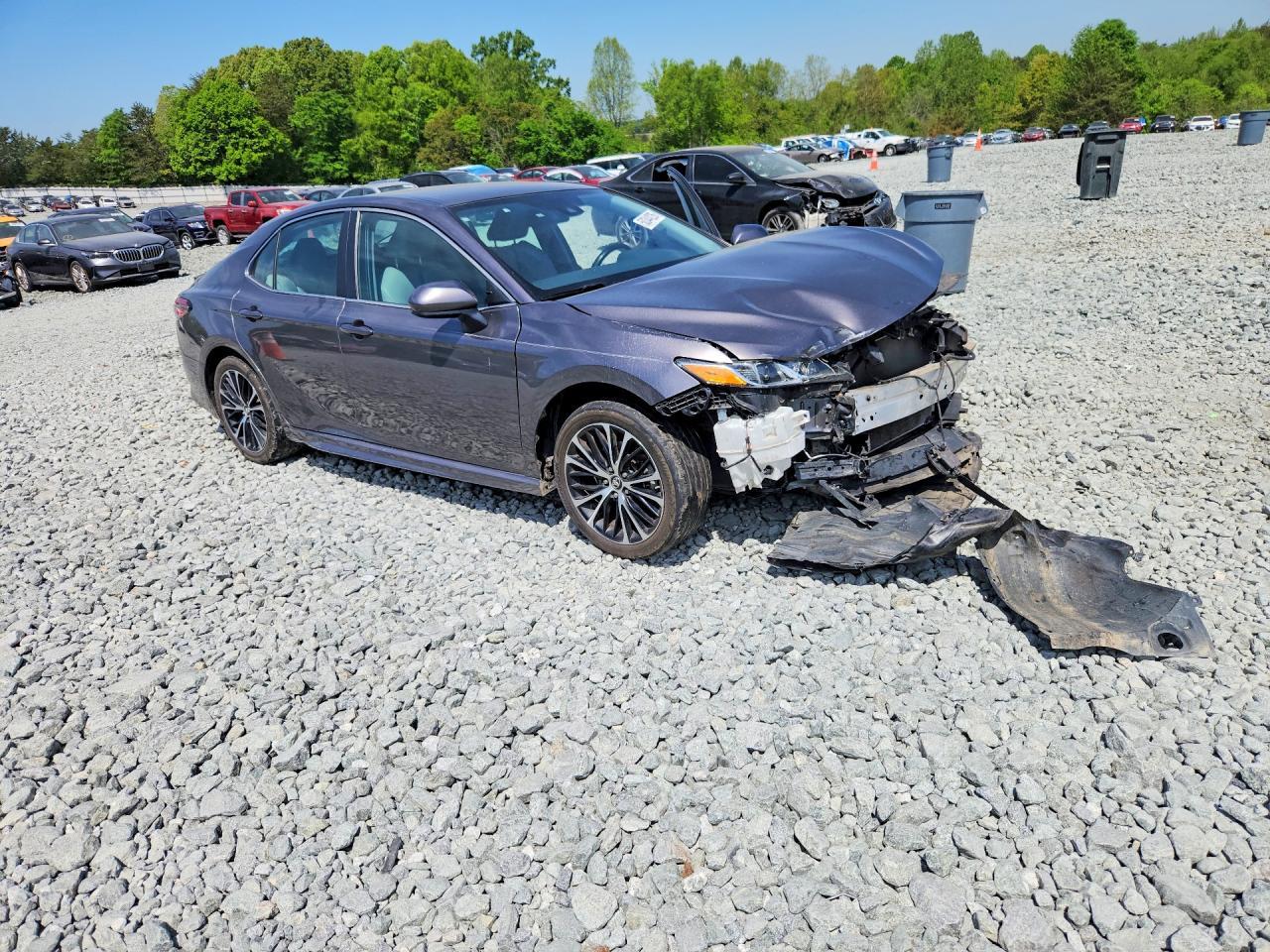 2019 Toyota Camry Se - Image 4