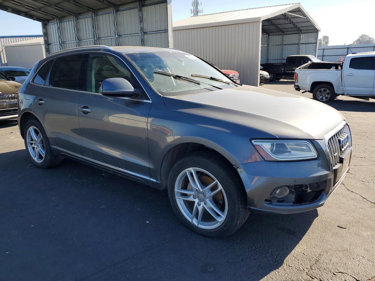 2015 Audi Q5 Premium Plus - Image 4