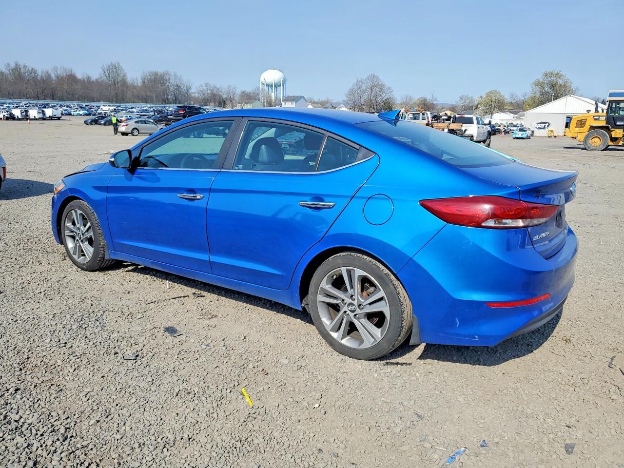 2017 Hyundai Elantra Limited - Фото 2