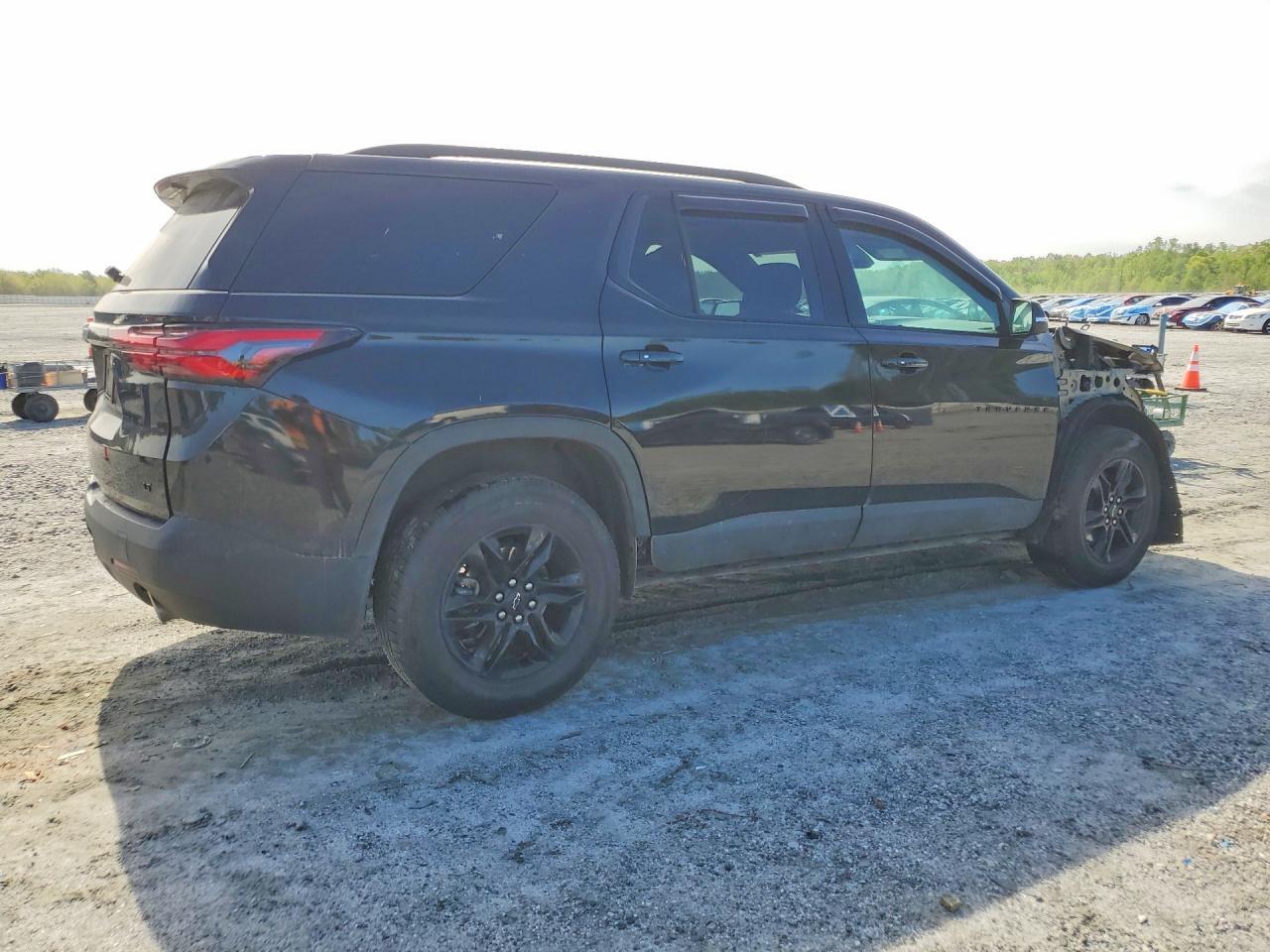 2024 Chevrolet Traverse Limited Lt - Image 3