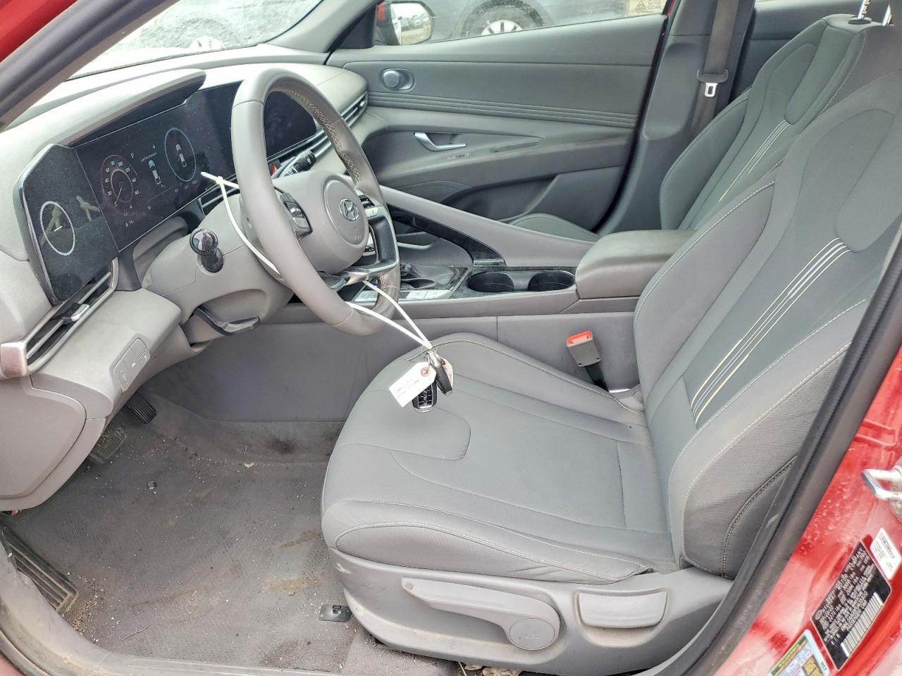 2023 Hyundai Elantra Sel - Фото 7