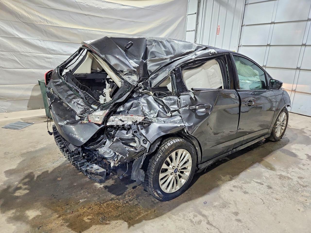 2017 Ford C-Max Se - Image 3