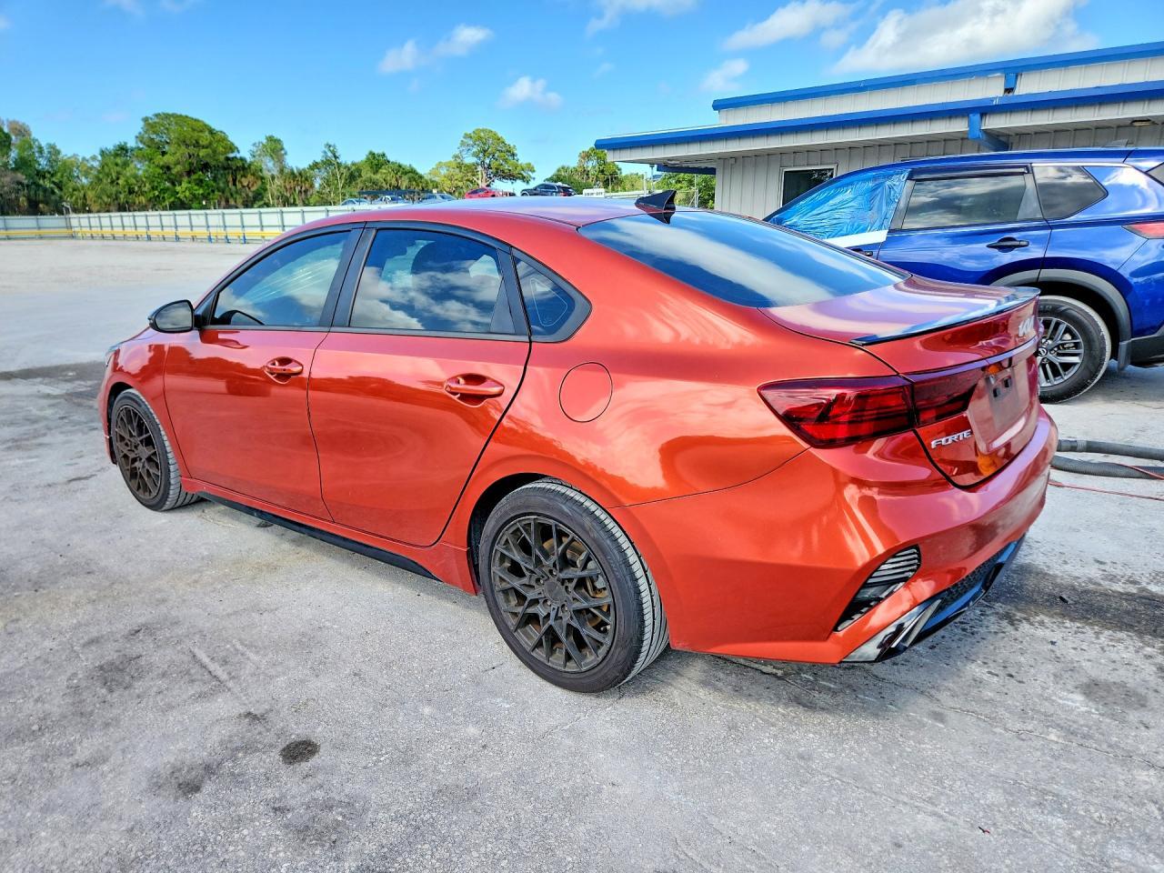 2022 Kia Forte Gt Line - Image 2