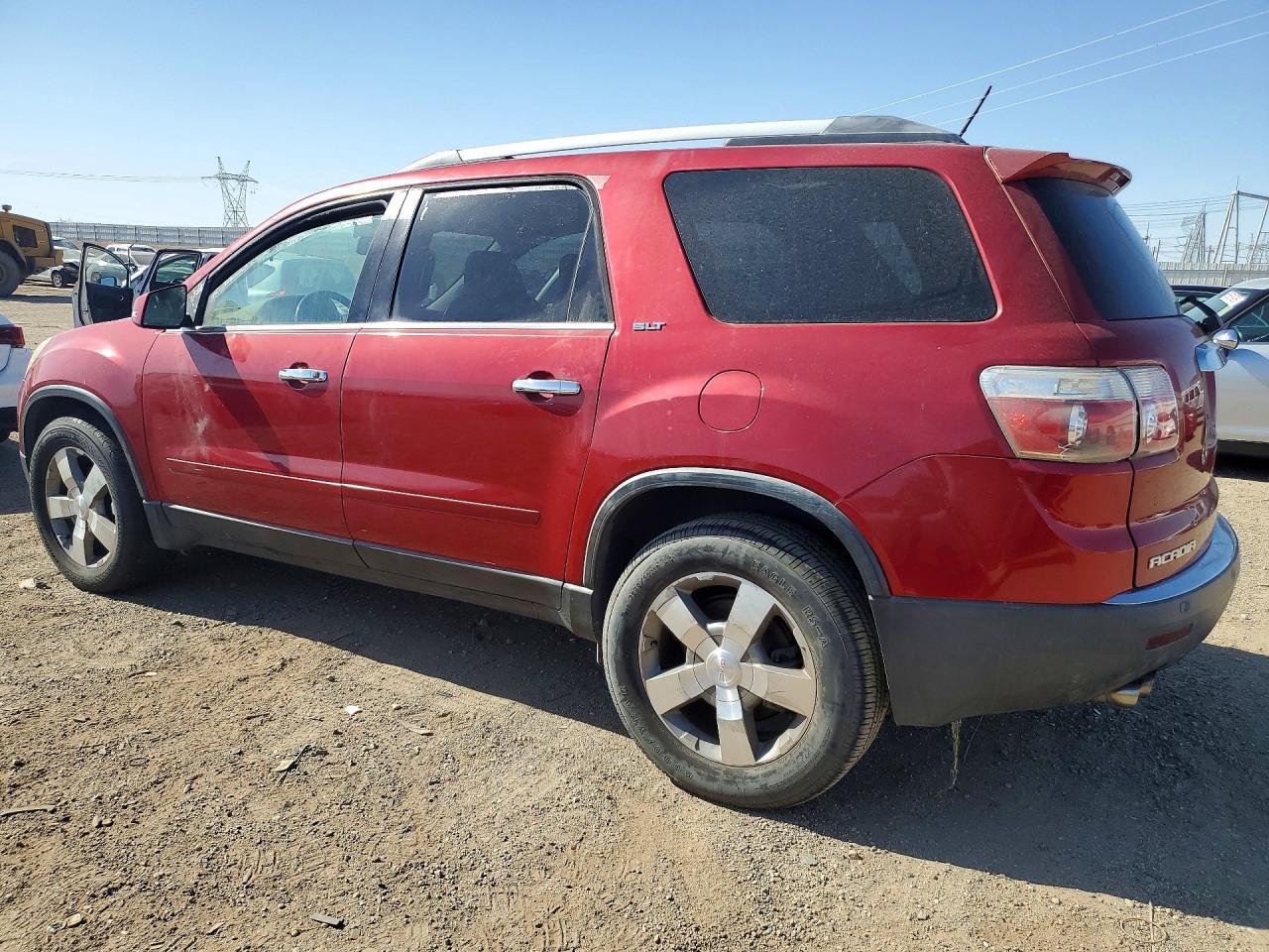 2012 GMC Acadia - Image 2