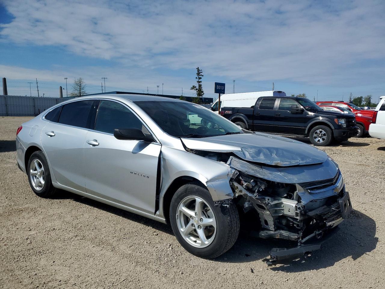 2016 Chevrolet Malibu Ls - Image 4