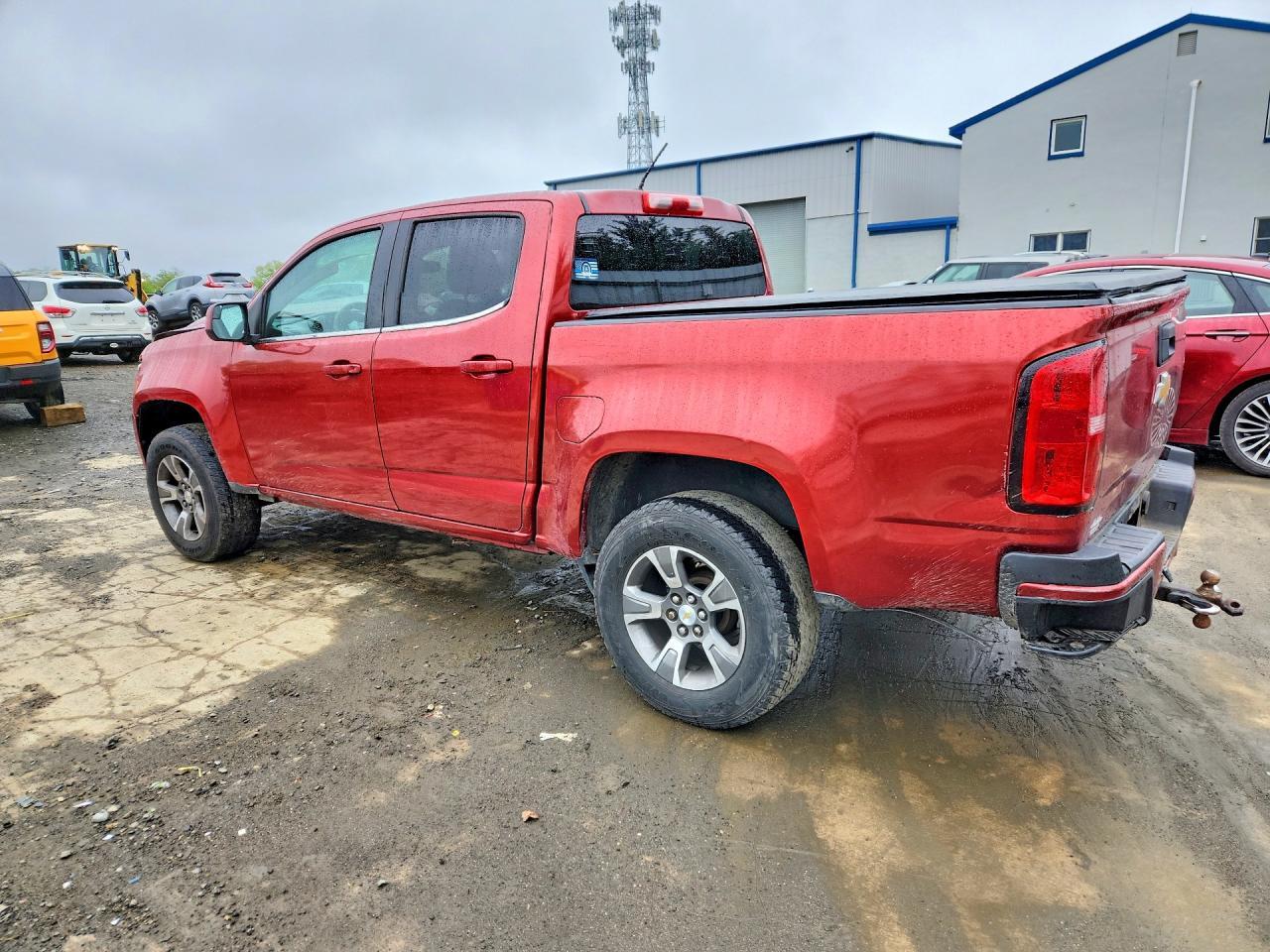 2015 Chevrolet Colorado - Image 2