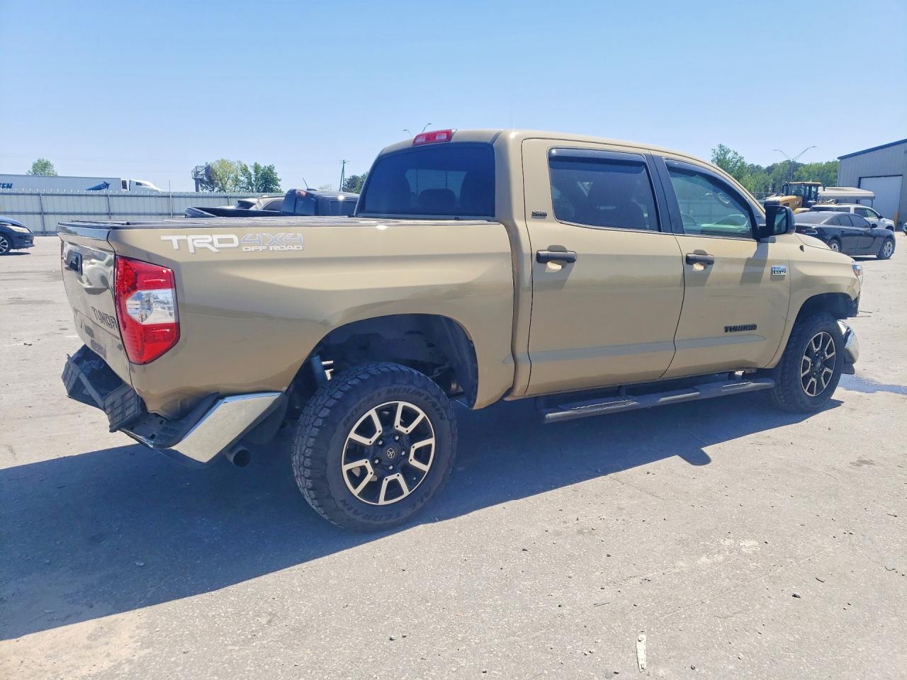 2017 Toyota Tundra Sr5 - Фото 3