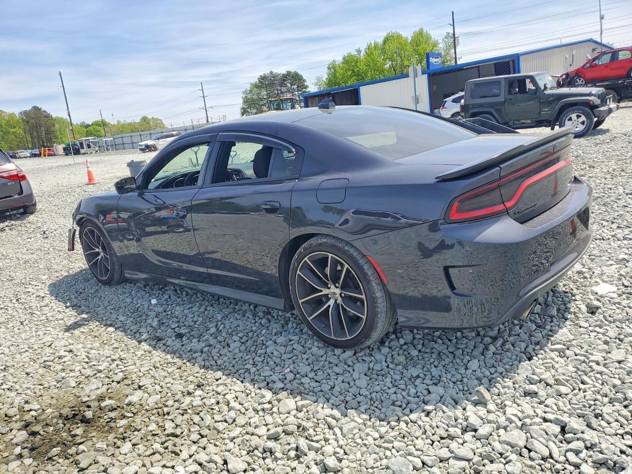 2018 Dodge Charger R - Image 2