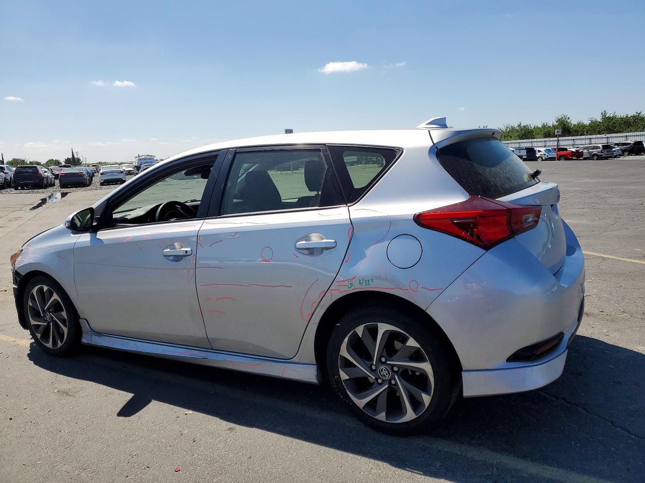 2017 Toyota Corolla Im Base - Фото 2