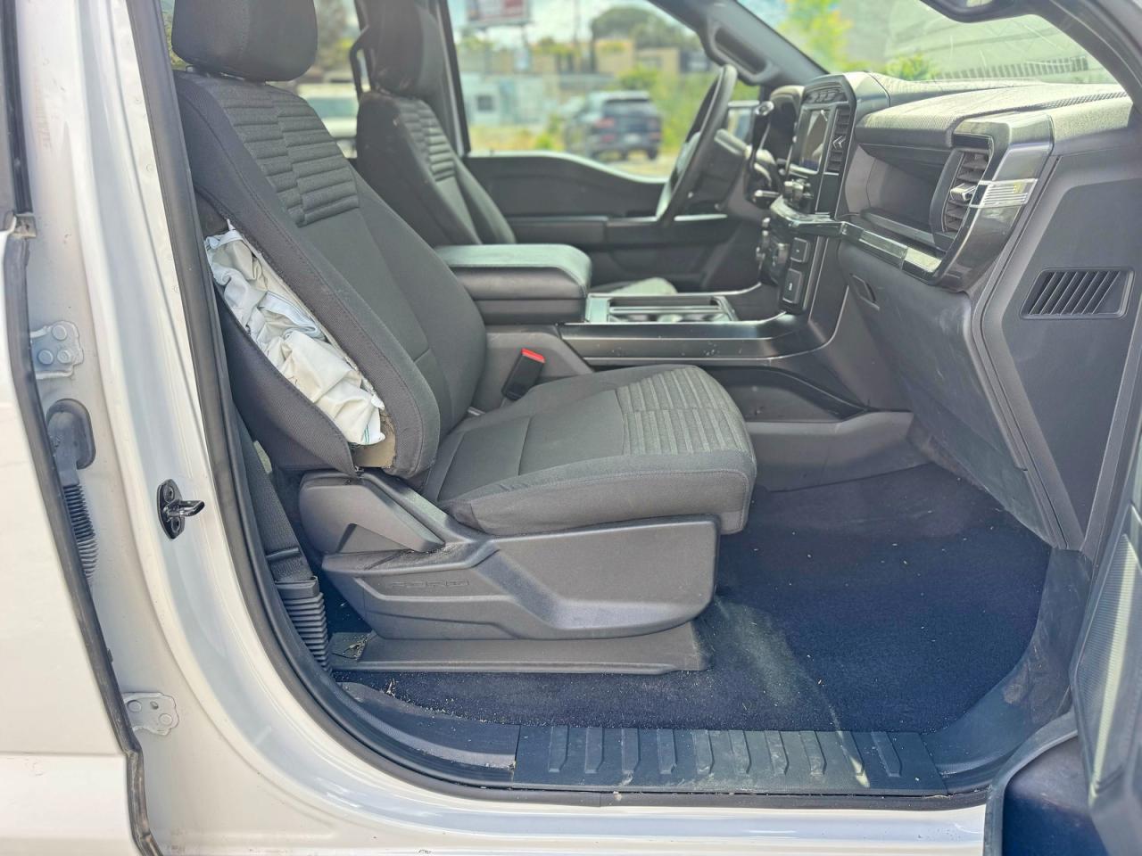2023 Ford F150 Supercrew 4X4 - Фото 5