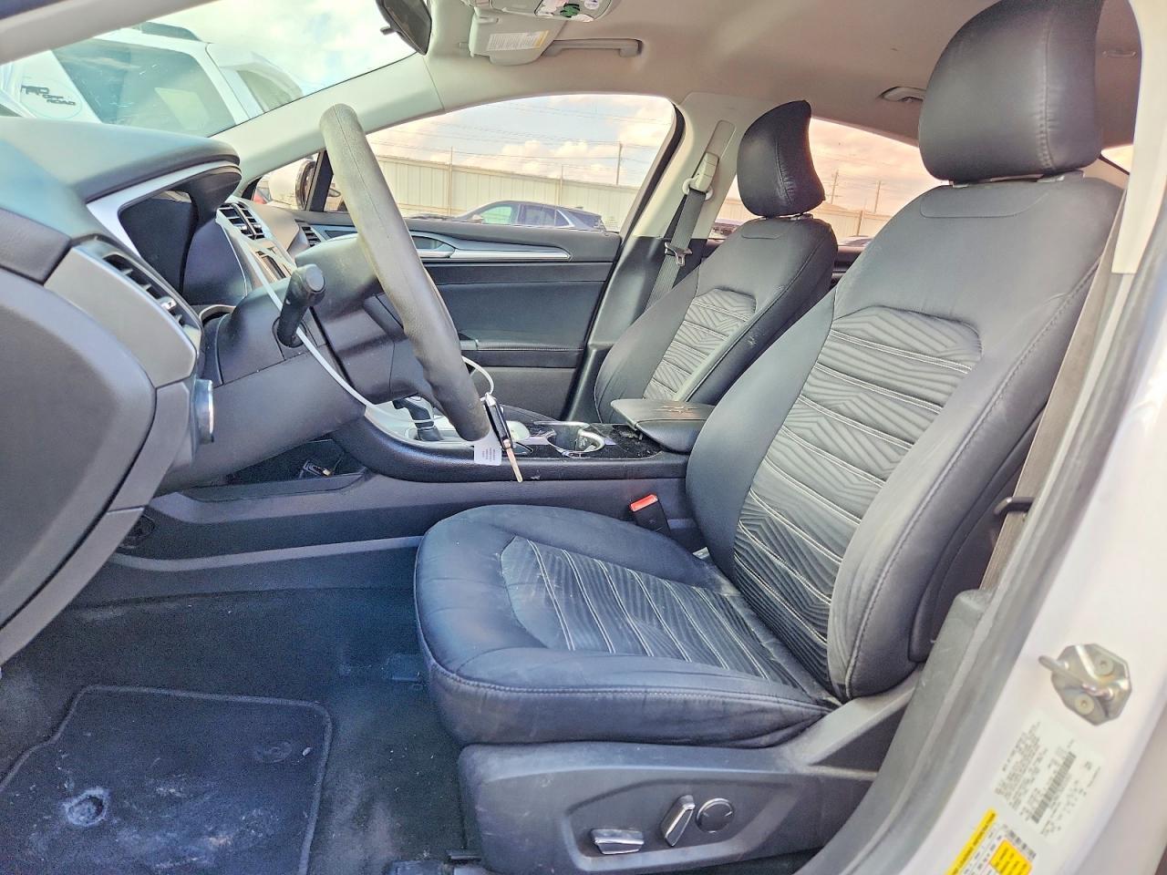 2016 Ford Fusion Se - Фото 7