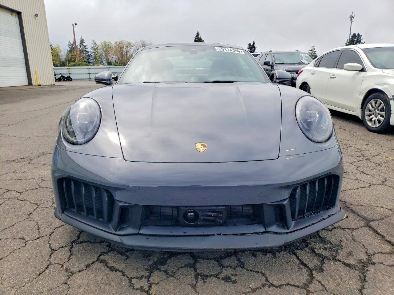 2025 Porsche 911 Carrera Gts - Image 5