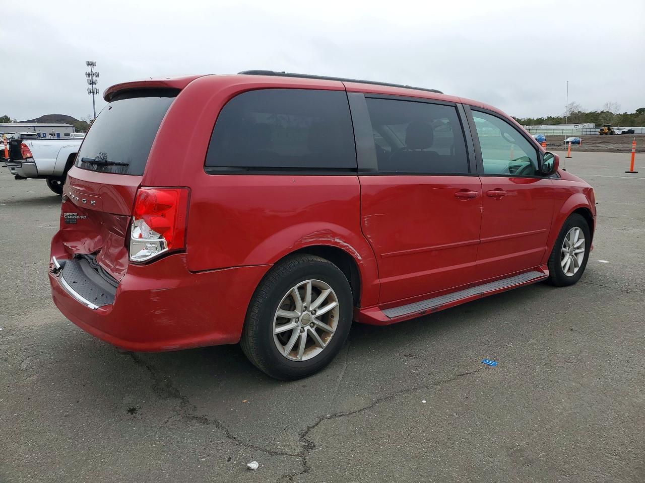 2013 Dodge Grand Caravan Sxt - Image 3