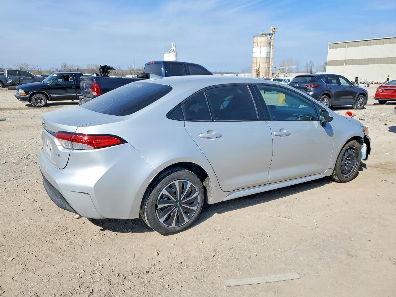 2023 Toyota Corolla Le - Фото 3
