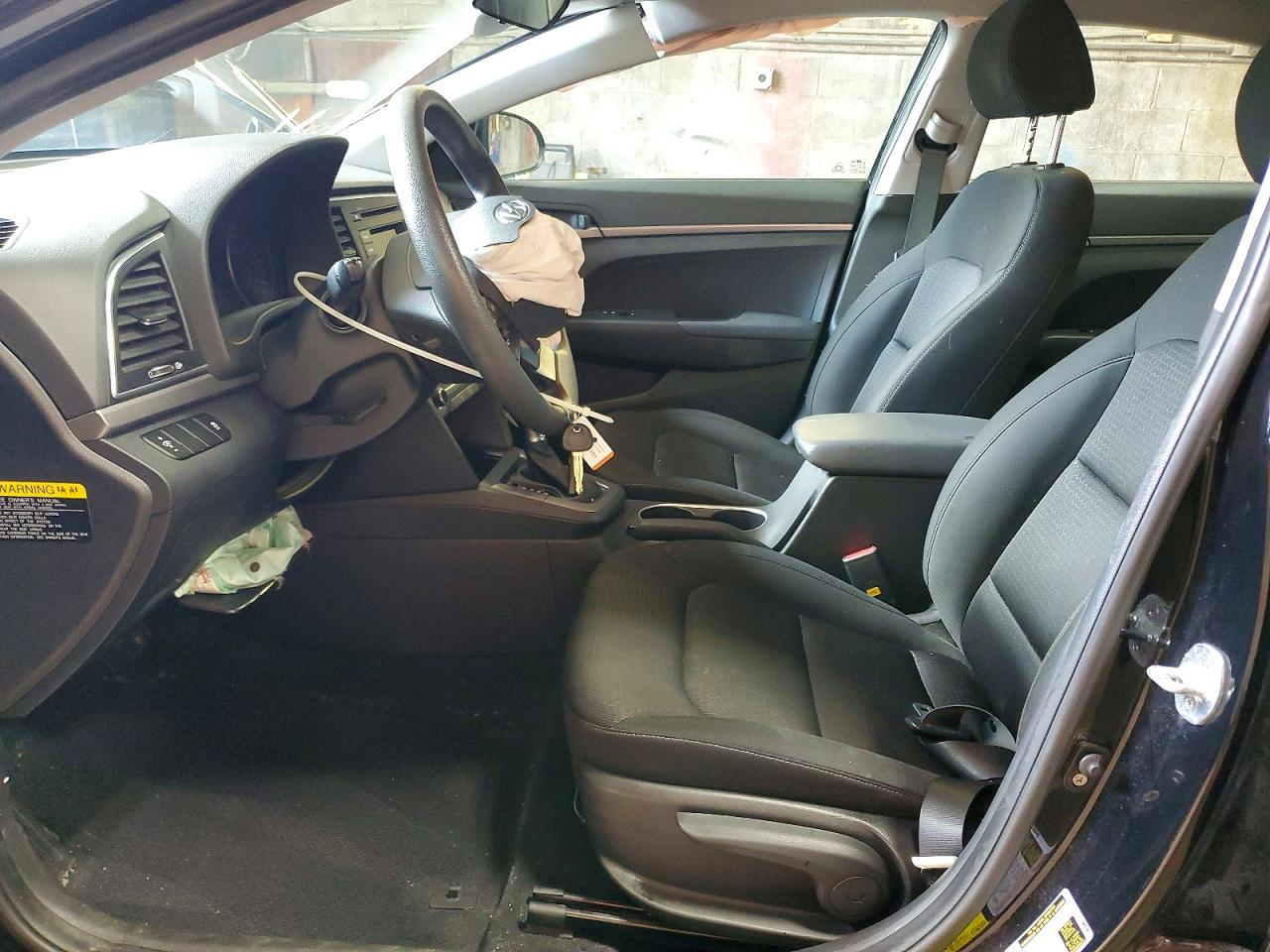 2018 Hyundai Elantra Se - Фото 7