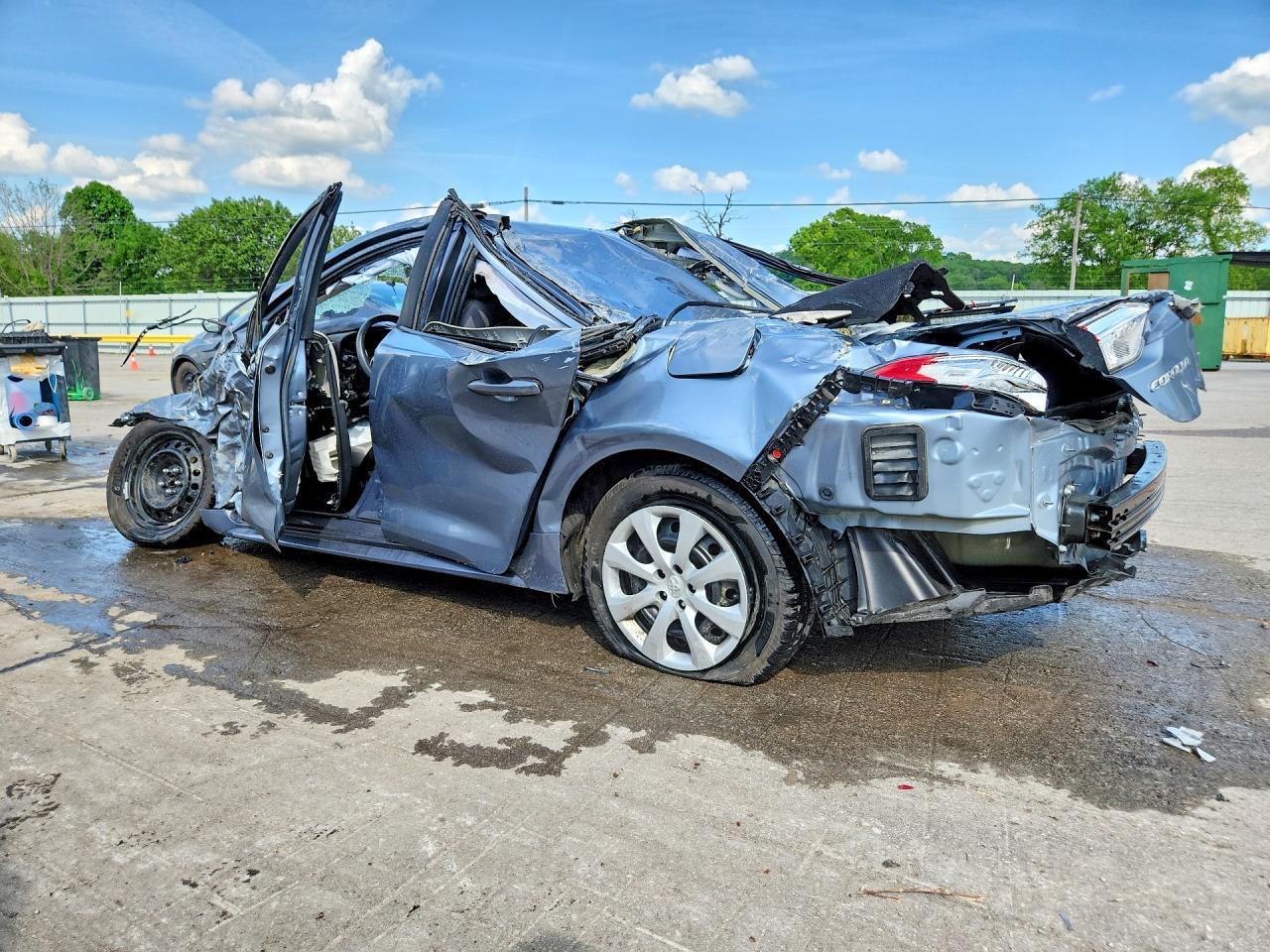 2021 Toyota Corolla Le - Image 2