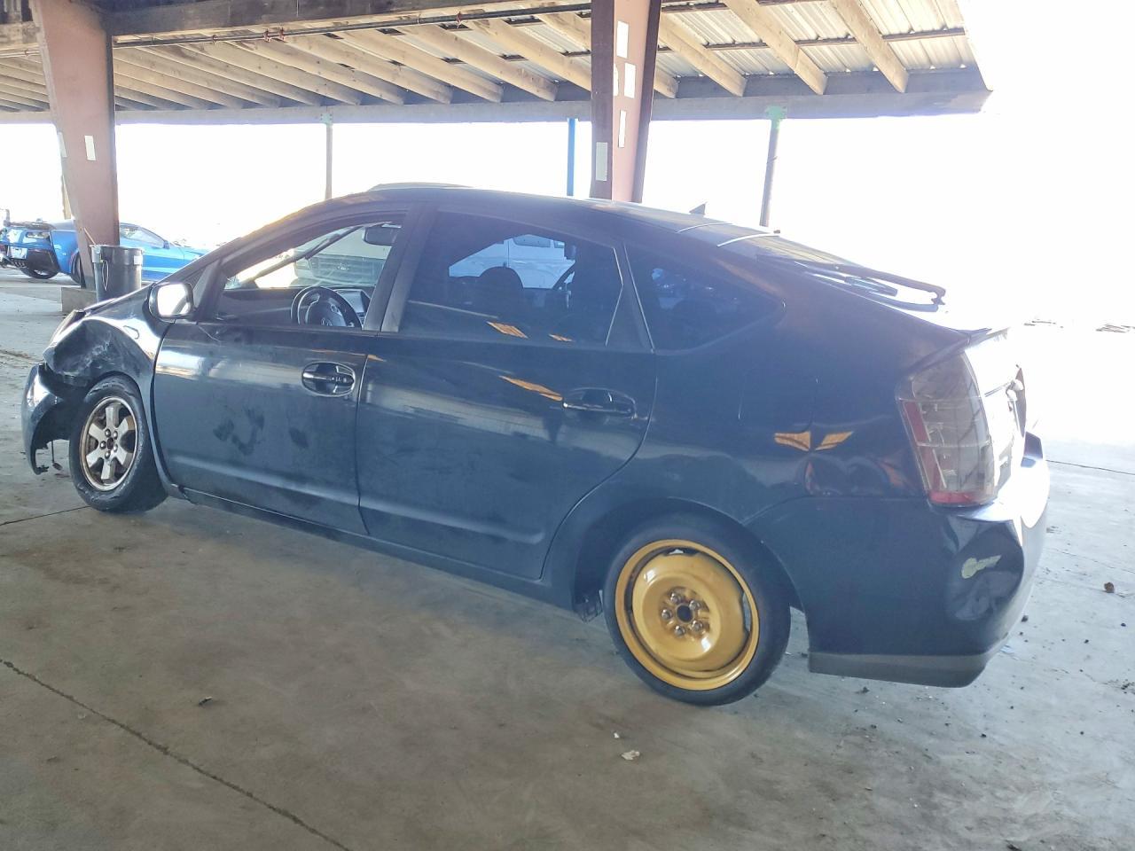 2006 Toyota Prius Base - Фото 2