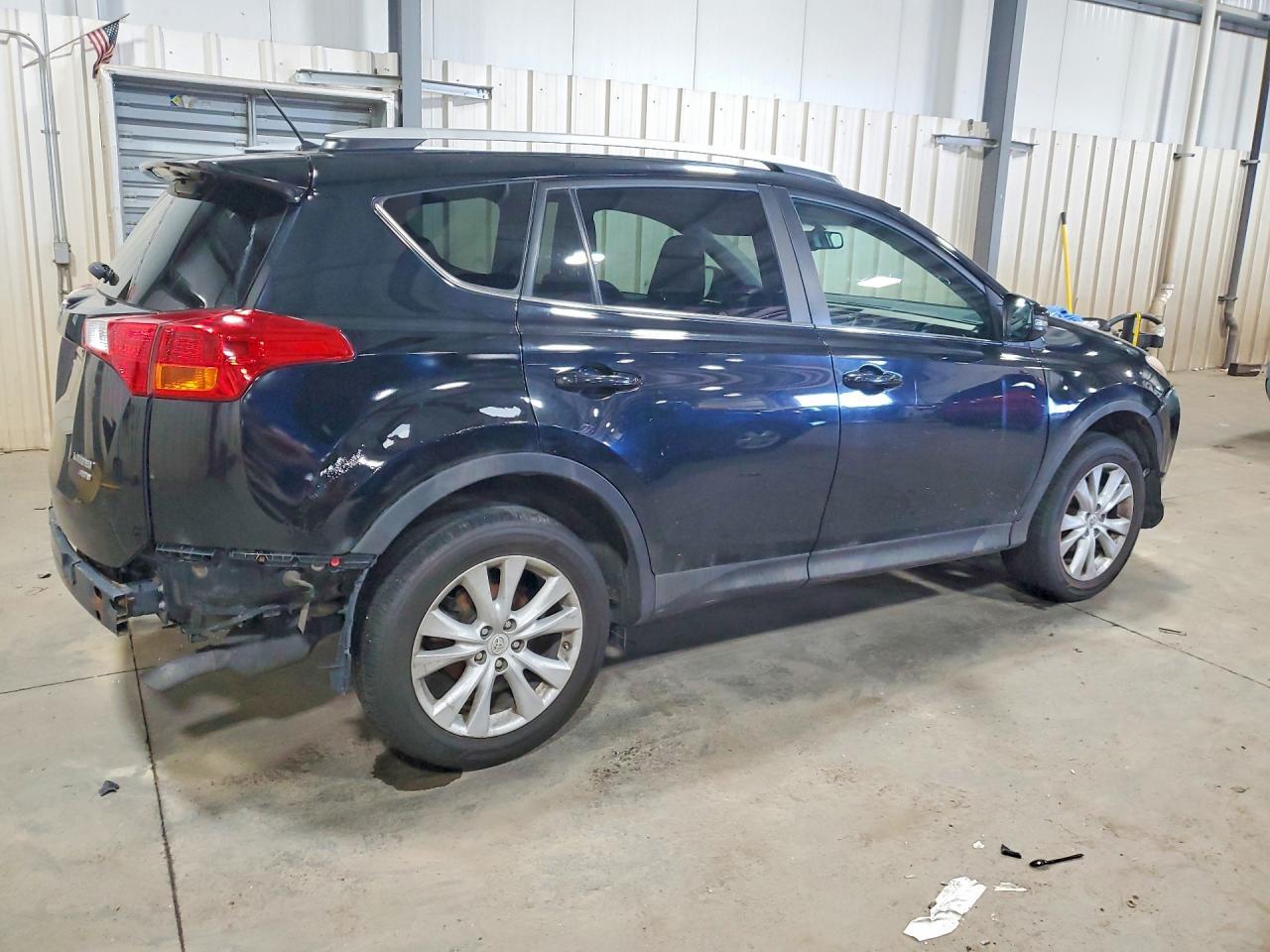 2015 Toyota Rav4 Limited - Image 3
