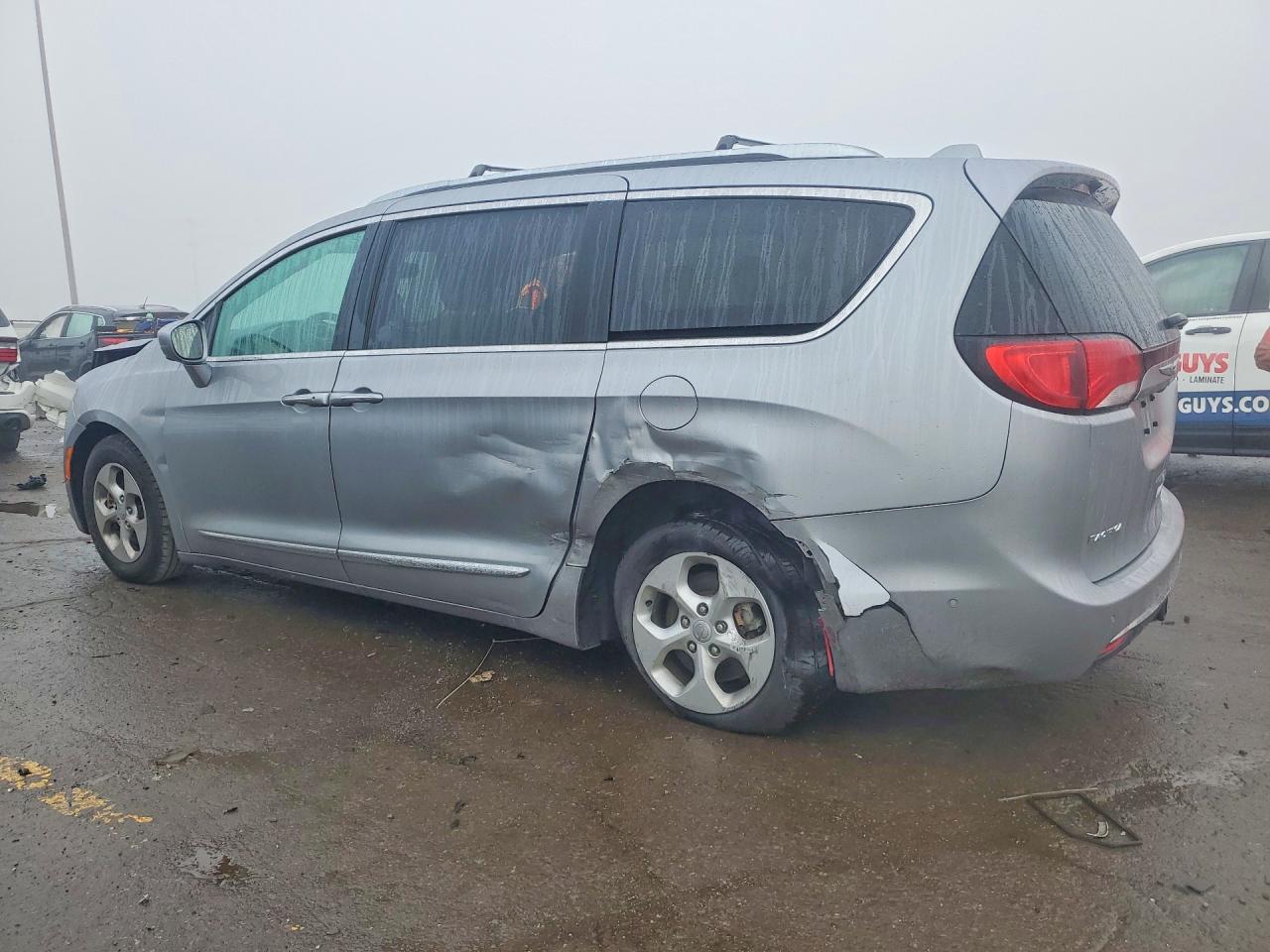 2017 Chrysler Pacifica Touring L Plus - Image 2
