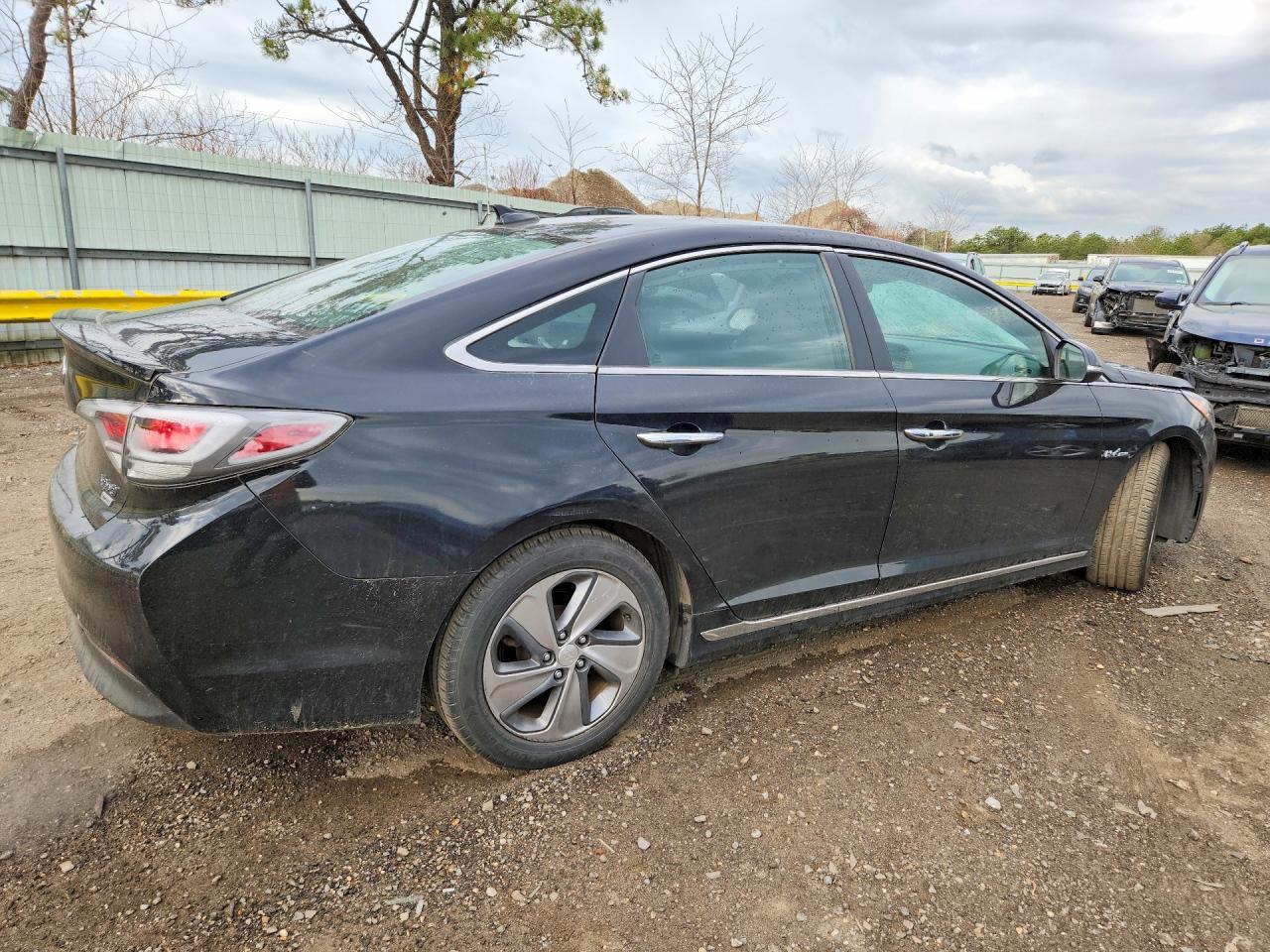 2017 Hyundai Sonata Hybrid Limited - Фото 3