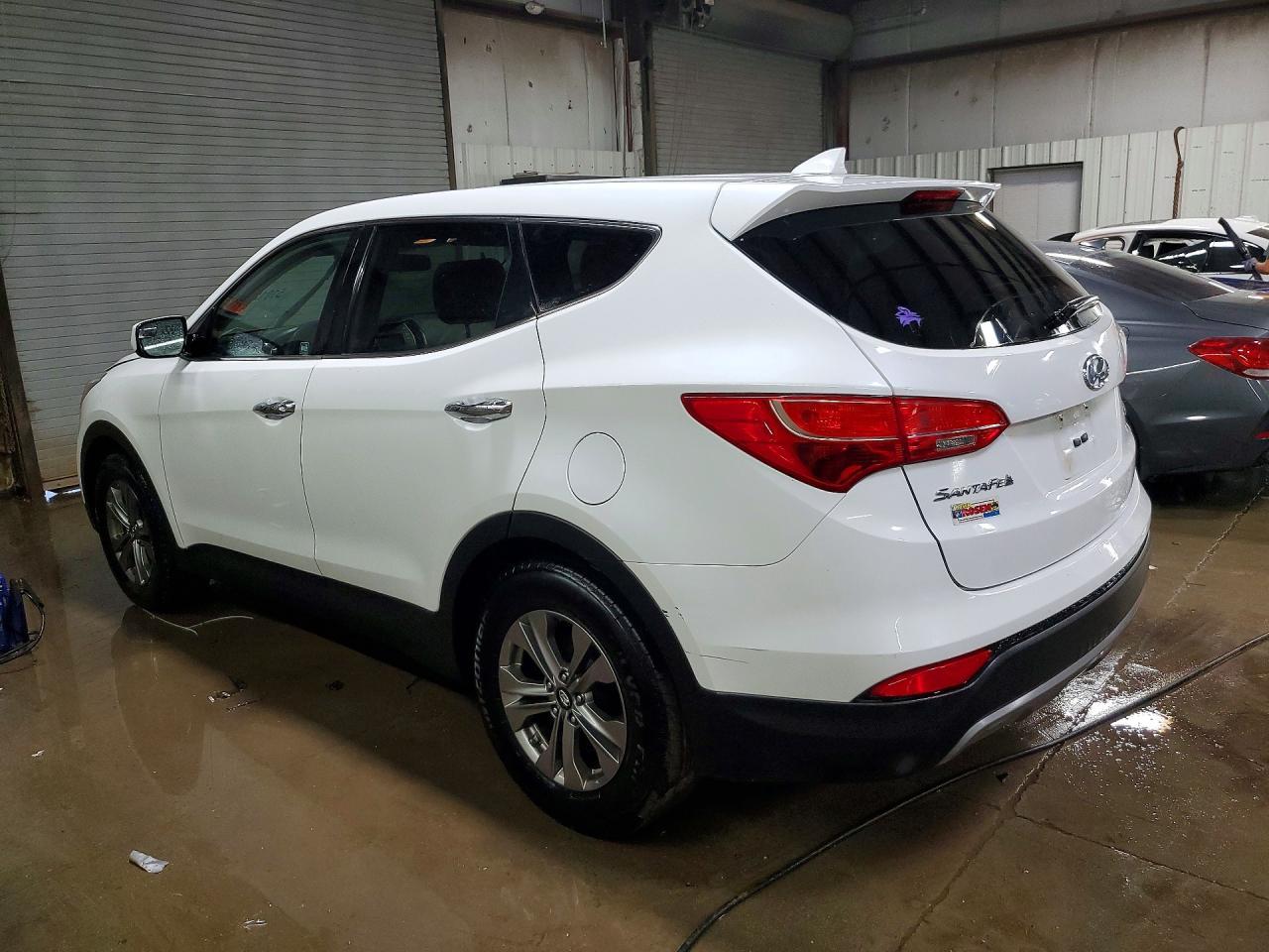 2016 Hyundai Santa Fe Sport 2.4L - Фото 2