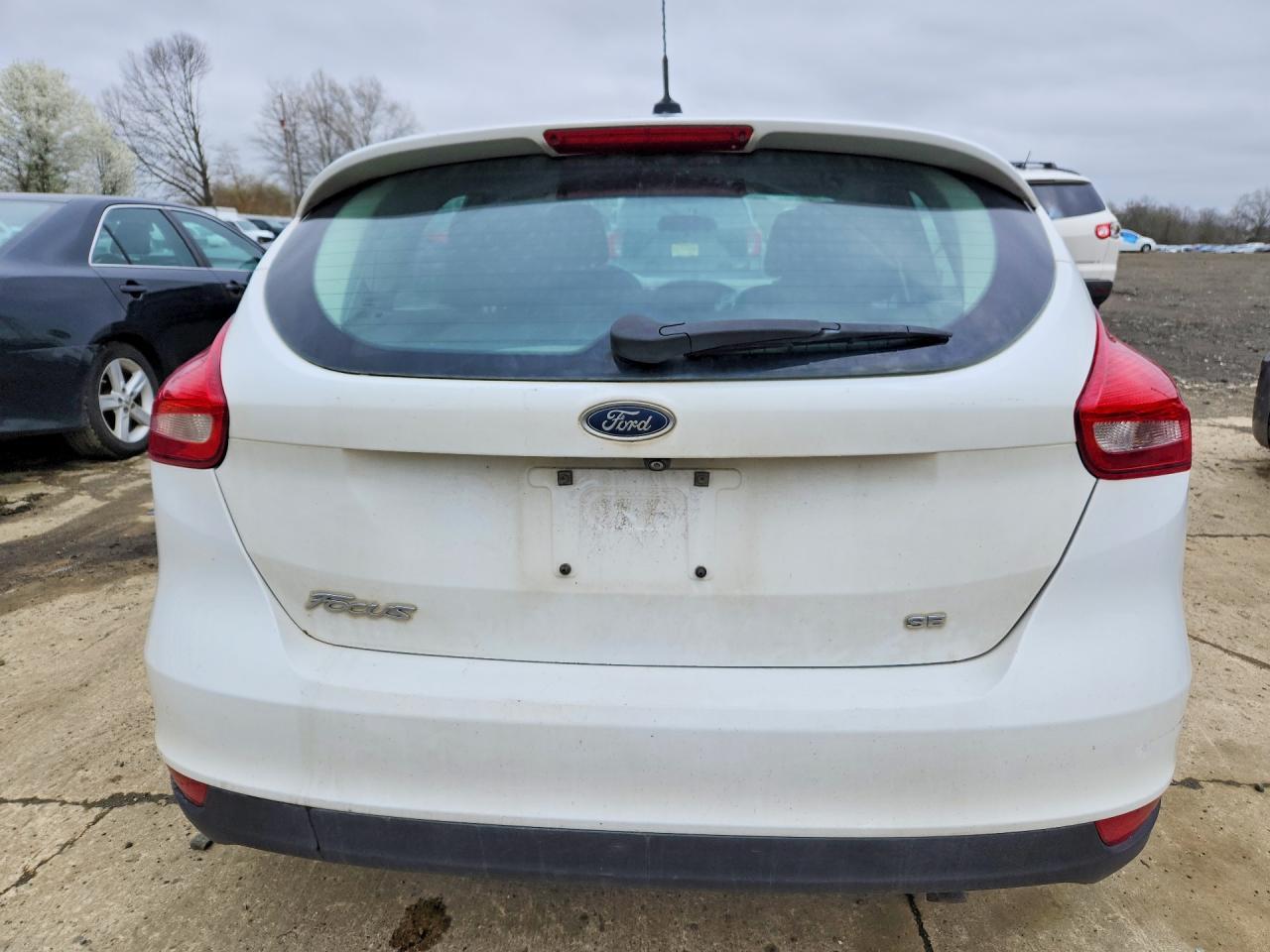 2015 Ford Focus Se - Фото 6