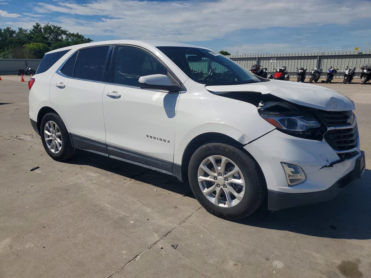 2018 Chevrolet Equinox Lt - Image 4