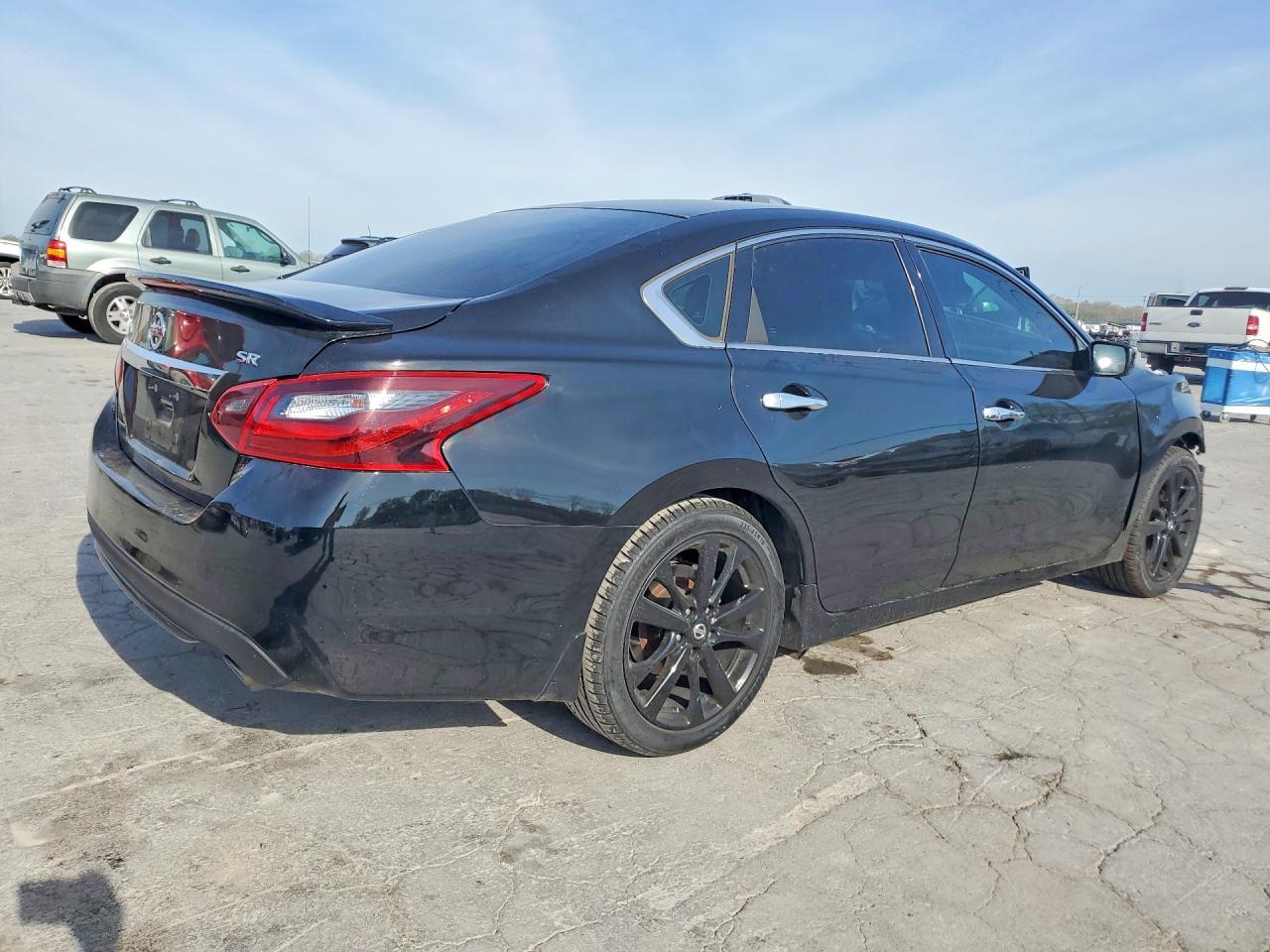 2017 Nissan Altima 2.5 Sr - Фото 3