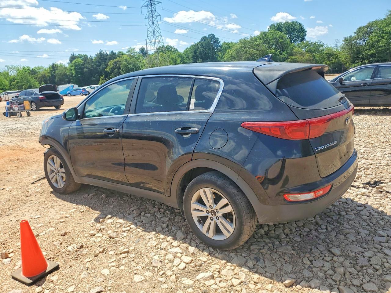 2019 Kia Sportage Lx - Image 2