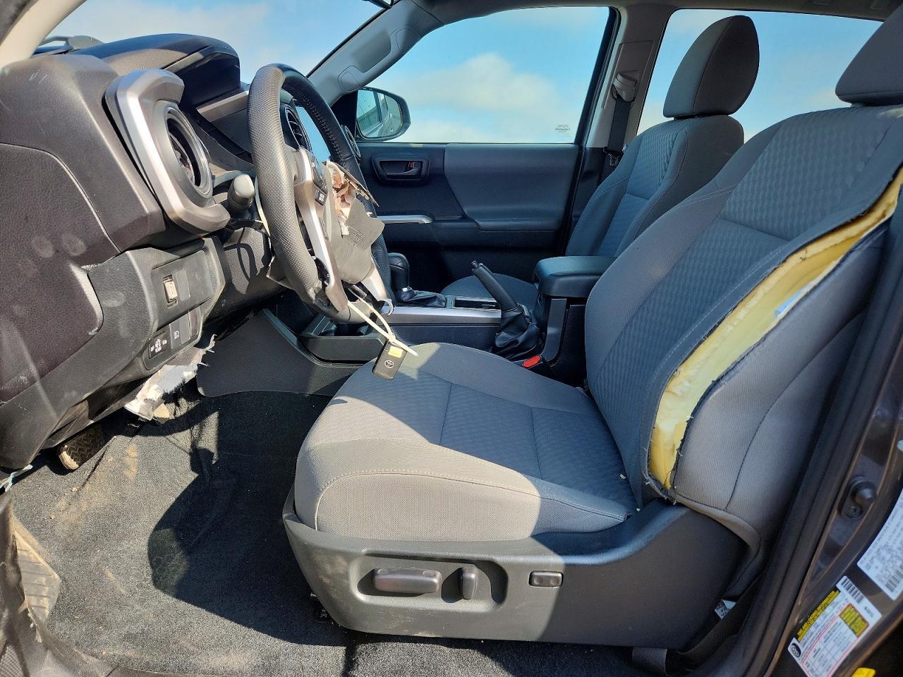 2023 Toyota Tacoma Sr5 V6 - Image 7