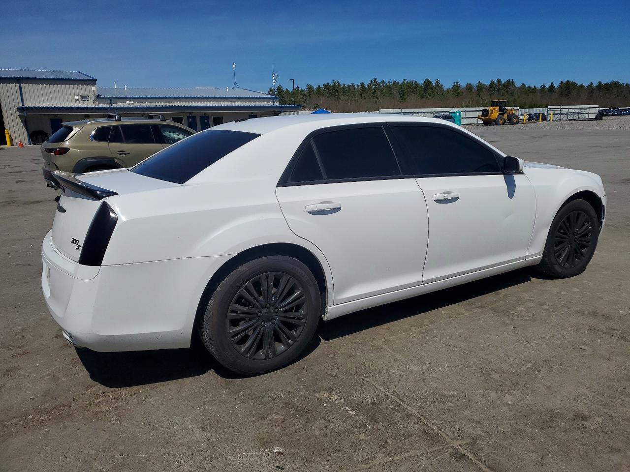 2012 Chrysler 300 S - Фото 3