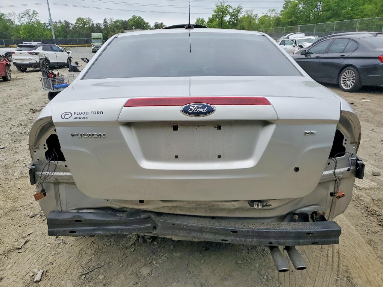 2012 Ford Fusion Se - Фото 6