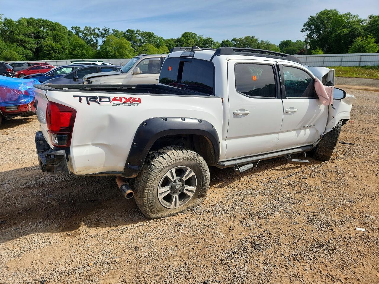 2019 Toyota Tacoma Trd Sport - Фото 3