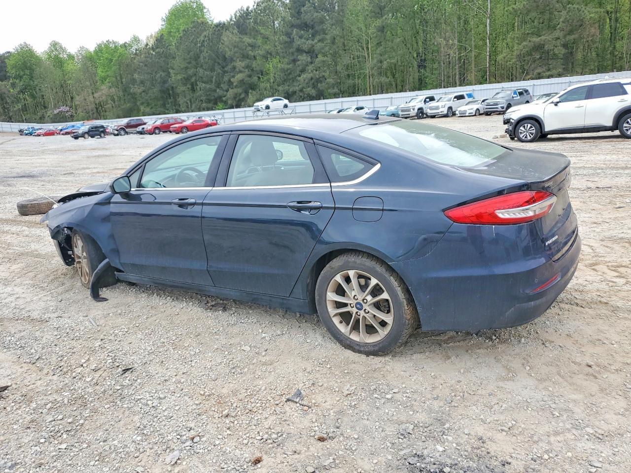 2020 Ford Fusion Se - Image 2
