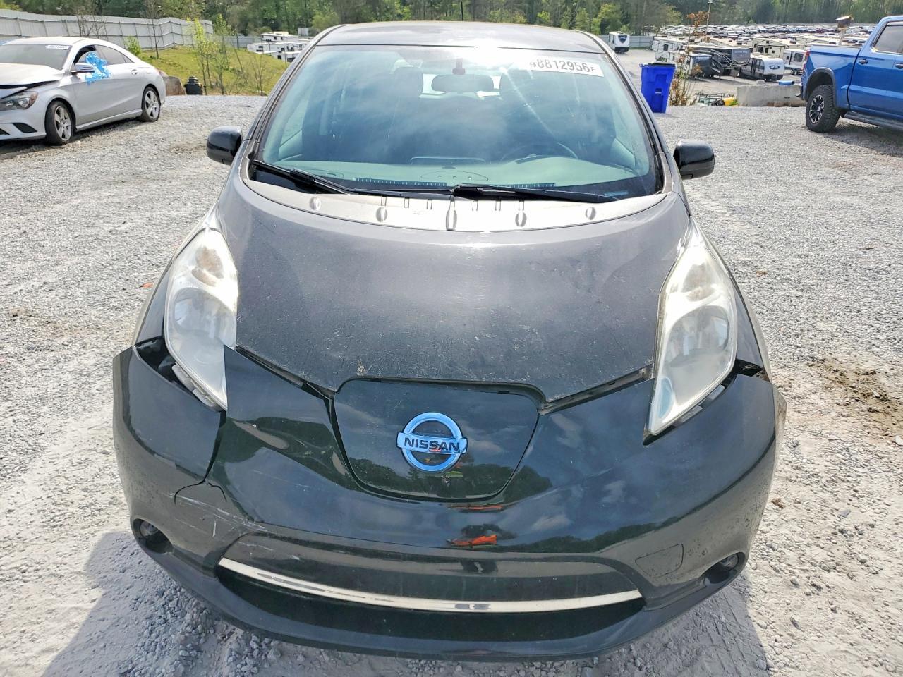 2015 Nissan Leaf S - Фото 5