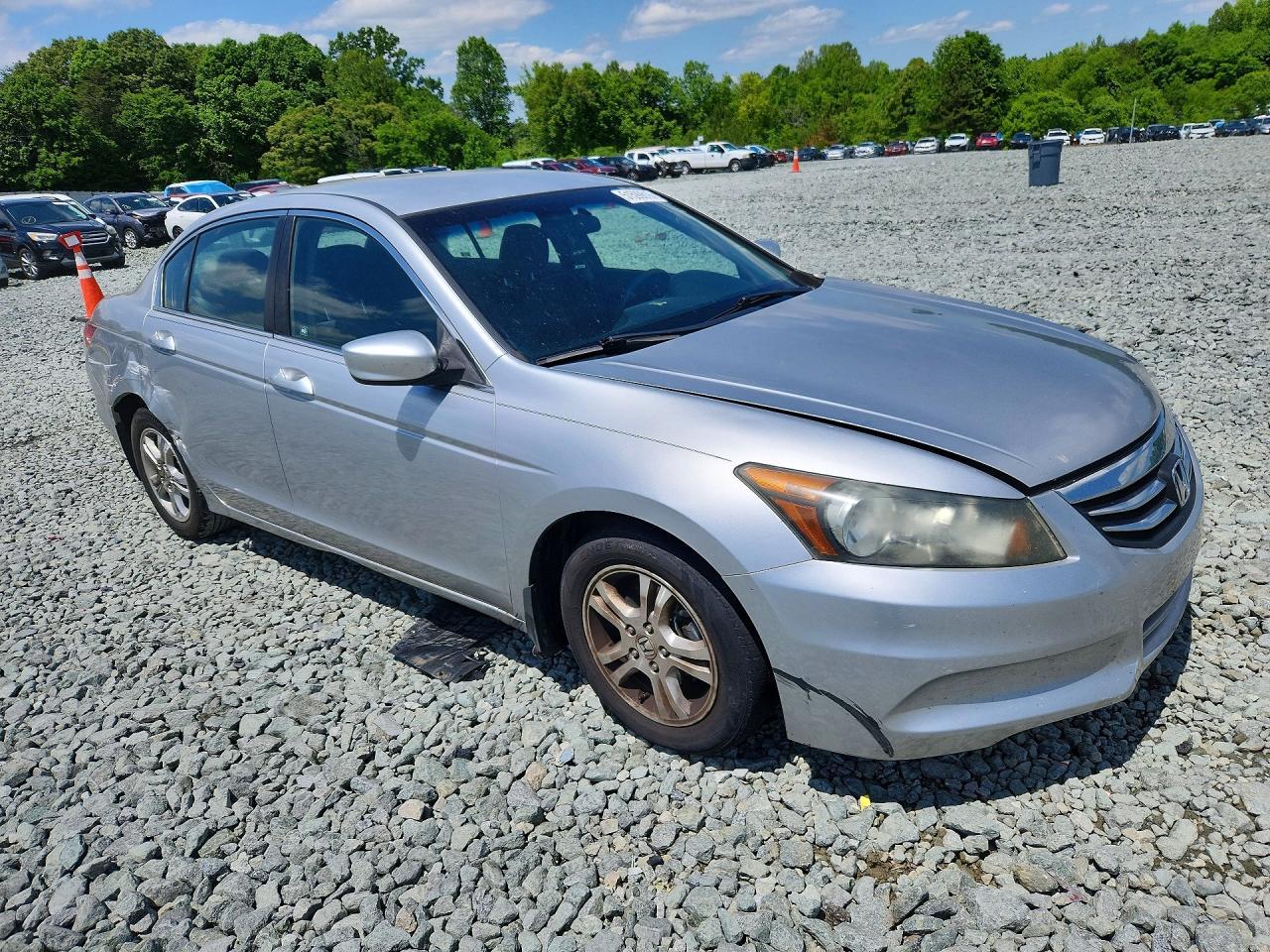 2012 Honda Accord Lx - Image 4
