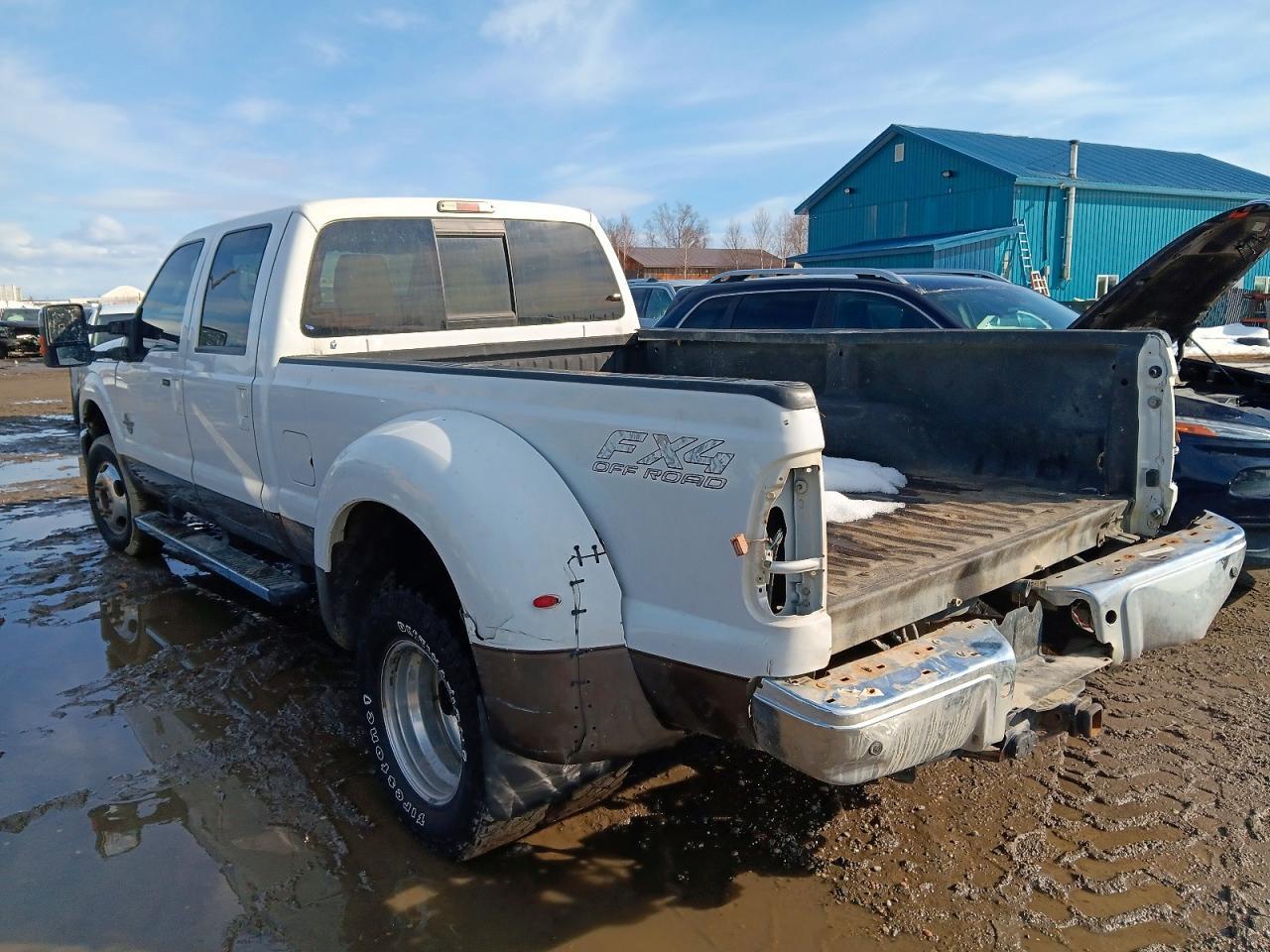 2015 Ford F350 Super Duty - Фото 2