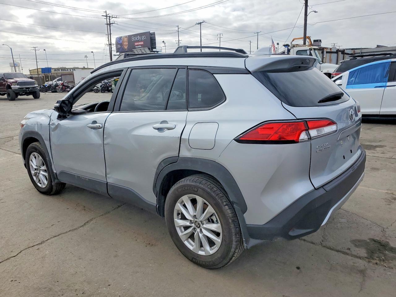 2024 Toyota Corolla Cross Le - Image 2