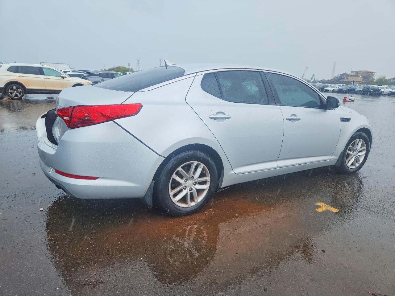 2013 Kia Optima Lx - Image 3