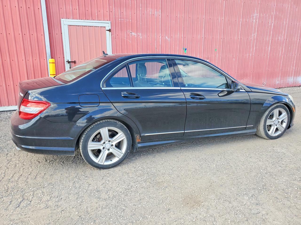 2010 Mercedes Benz C 300 4Matic - Image 3