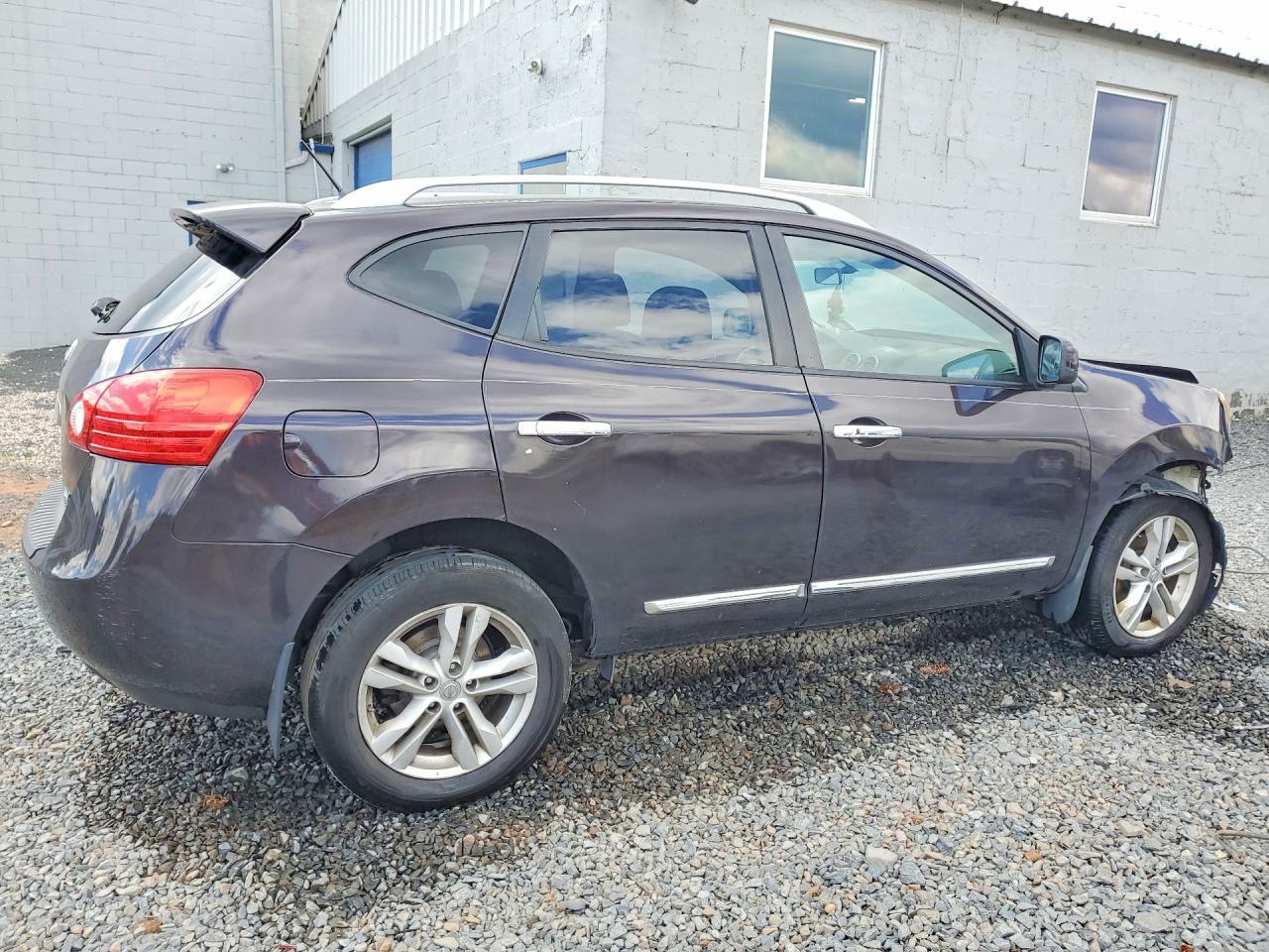 2012 Nissan Rogue S - Image 3