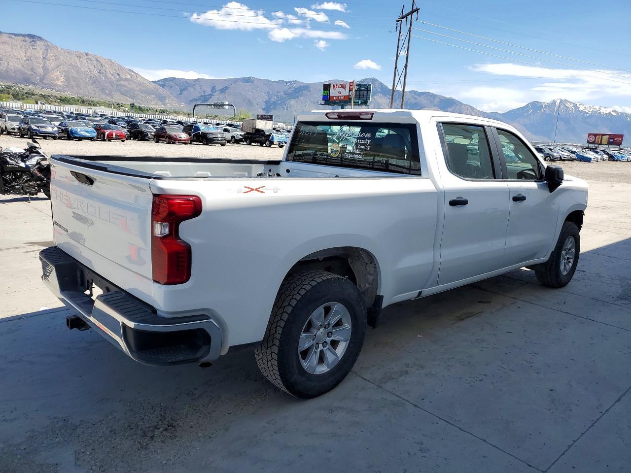 2019 Chevrolet Silverado K1500 - Фото 3