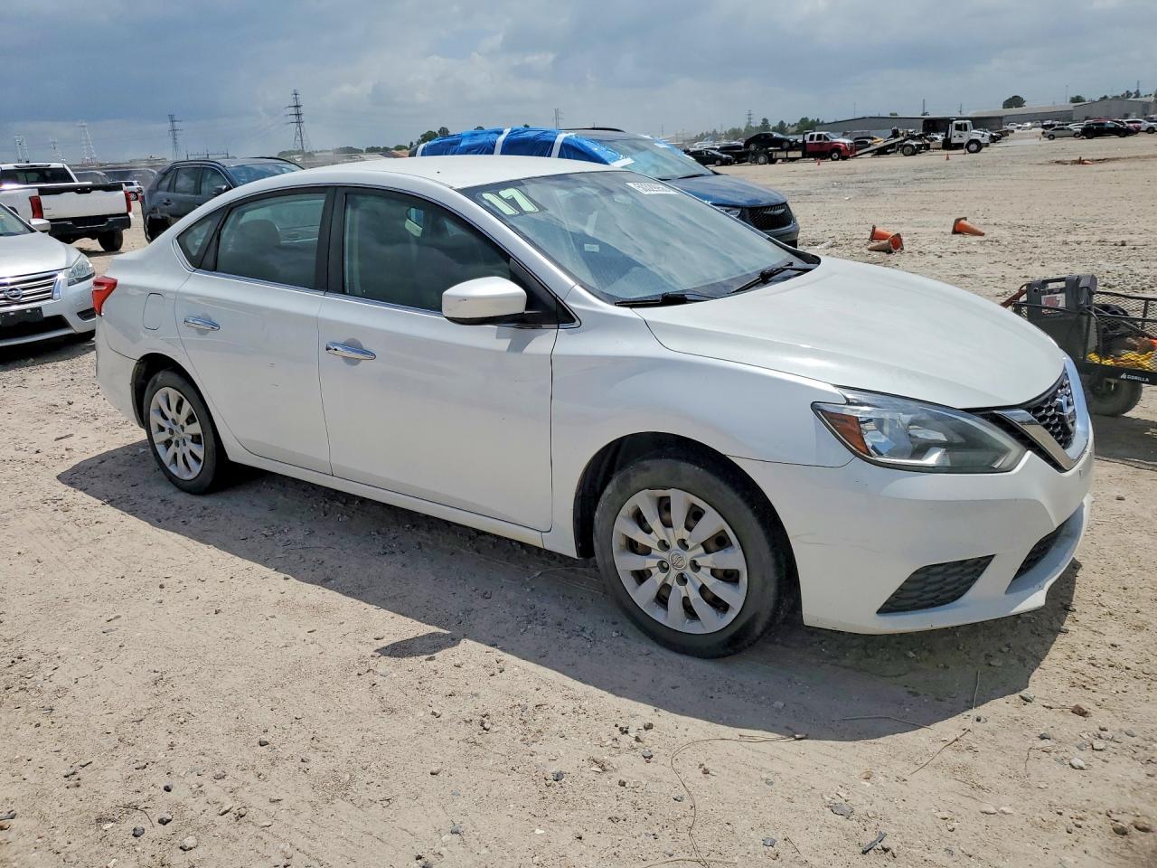 2017 Nissan Sentra Sv - Фото 4