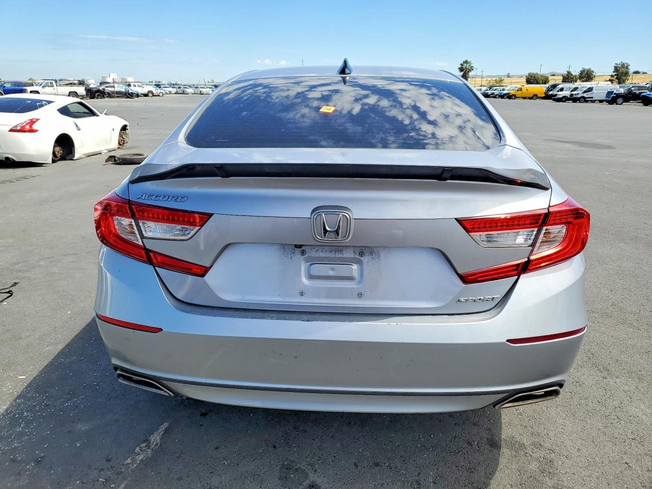 2021 Honda Accord Sport - Image 6