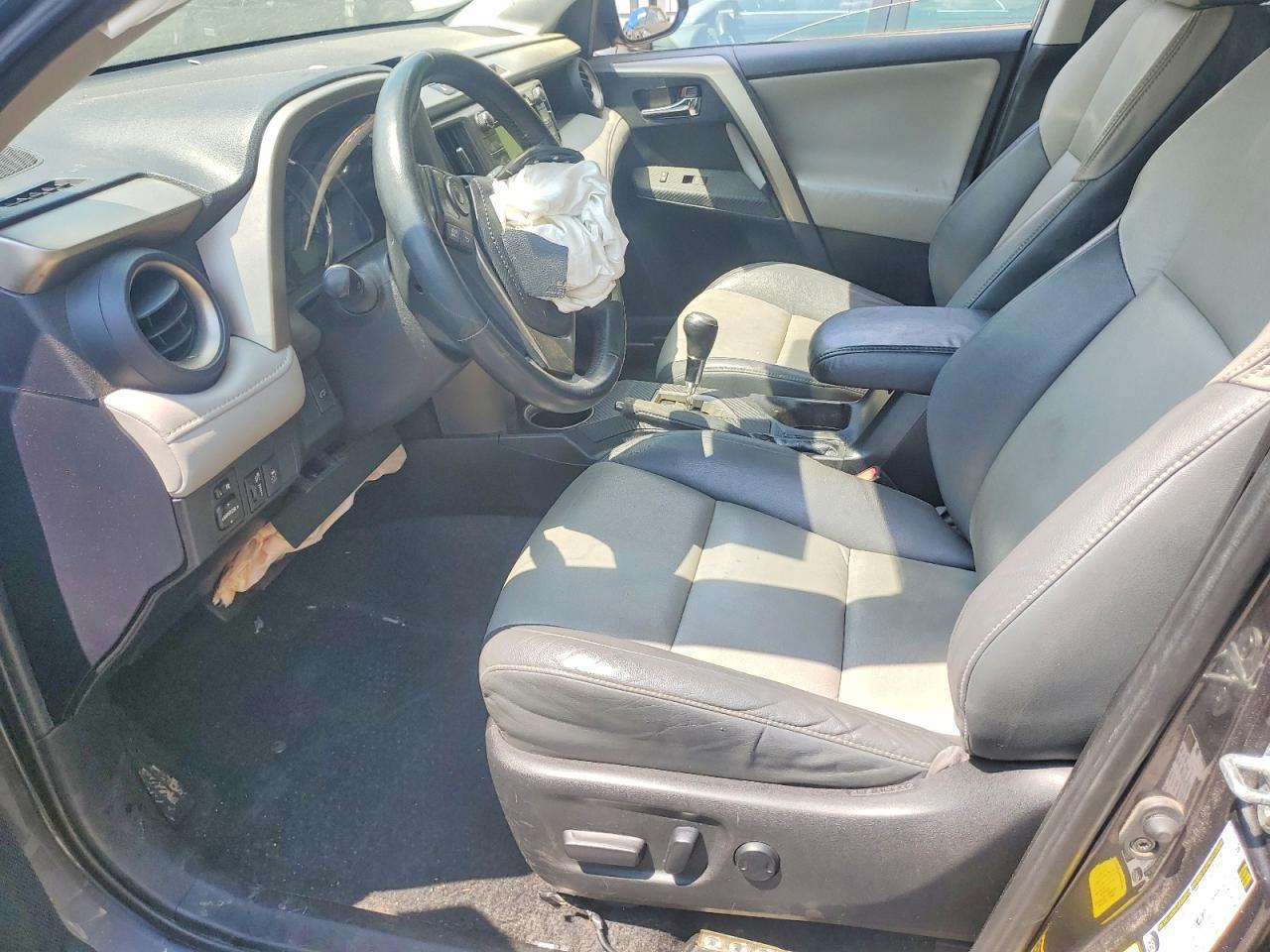 2015 Toyota Rav4 Limited - Image 7
