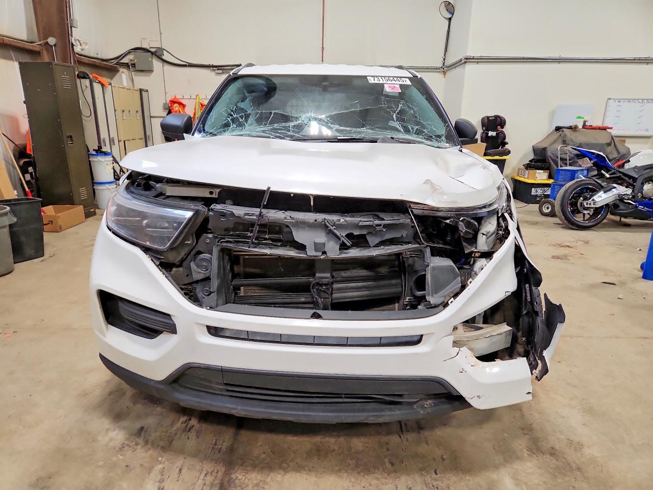 2023 Ford Explorer Xlt - Image 5