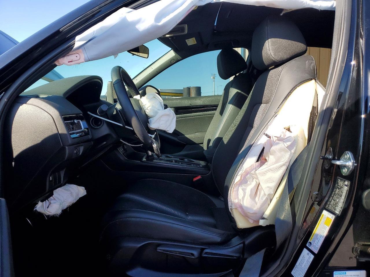 2025 Honda Civic Sport - Фото 7