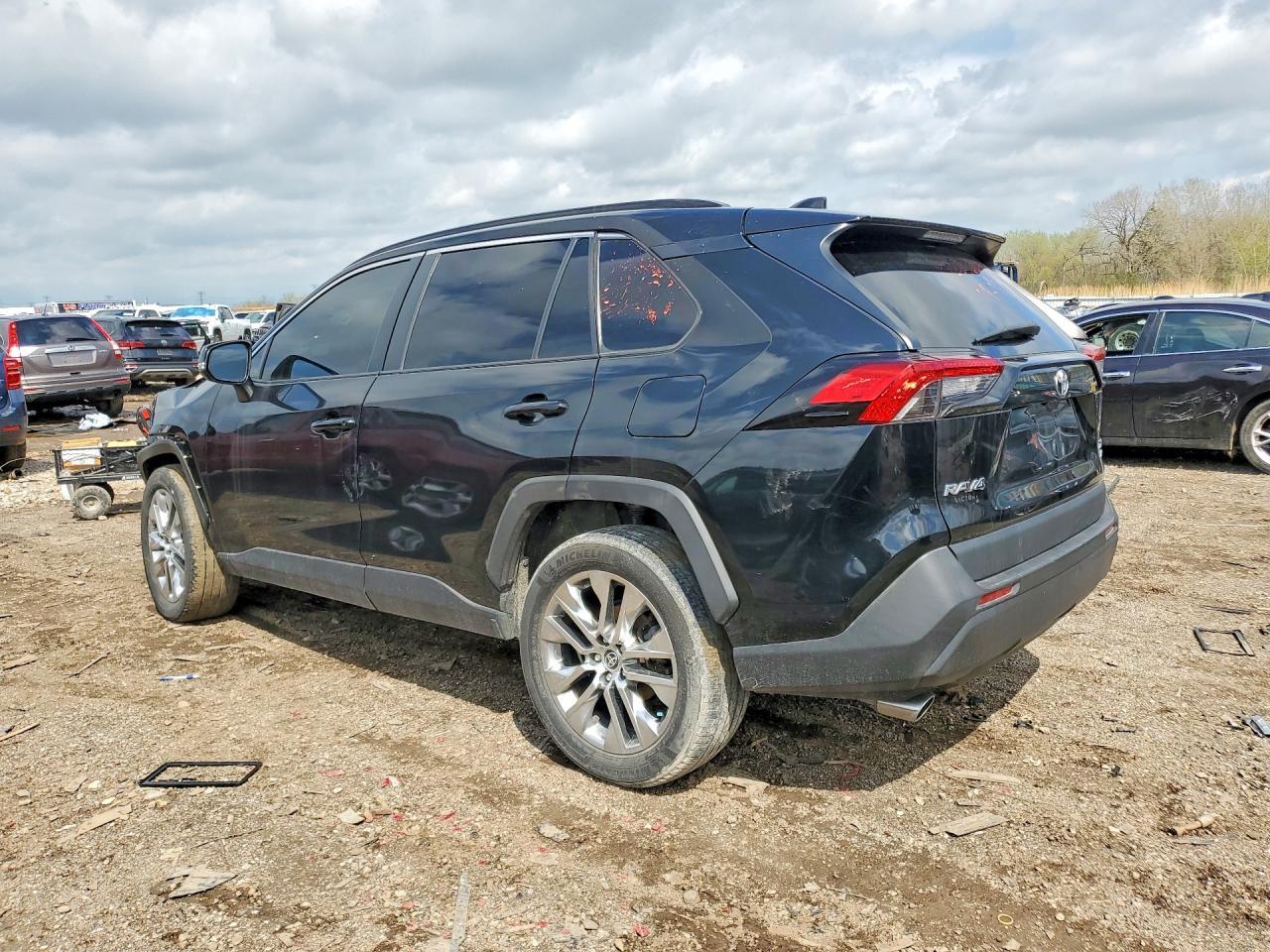 2021 Toyota Rav4 Xle Premium - Фото 2
