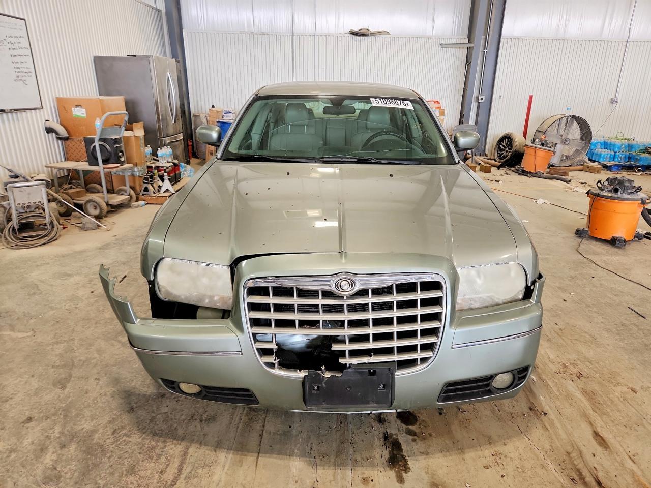 2005 Chrysler 300 Touring - Фото 5