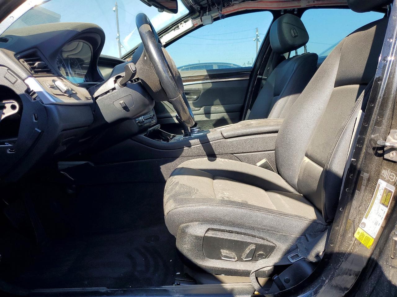 2015 BMW 528I - Фото 7